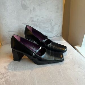 Minelli Elegant Black Women's Heels , block heels in perfect condition